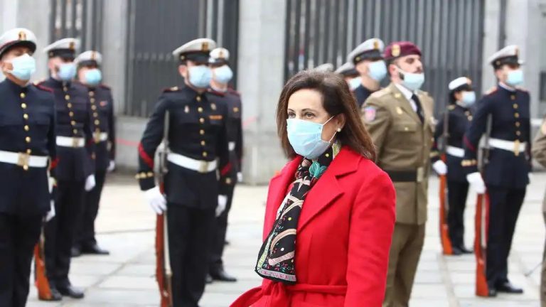 La Fiscalía de Madrid archiva la investigación sobre el chat de militares