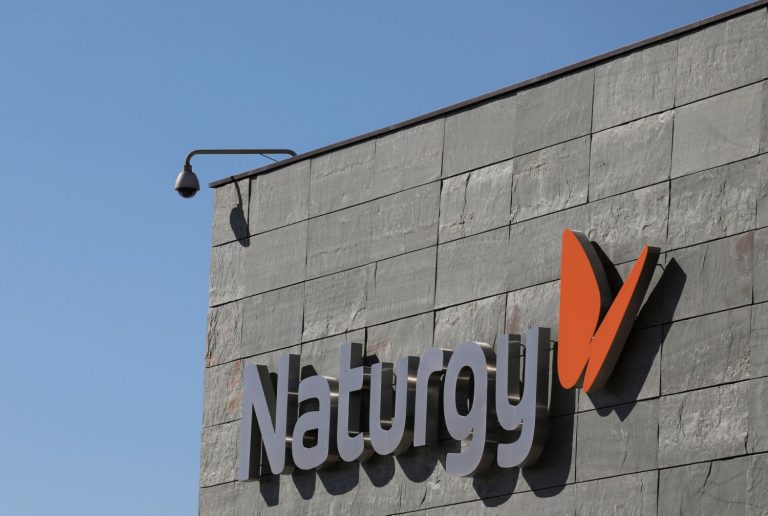 Naturgy se adjudica 44 MW fotovoltaicos en la subasta de Canarias