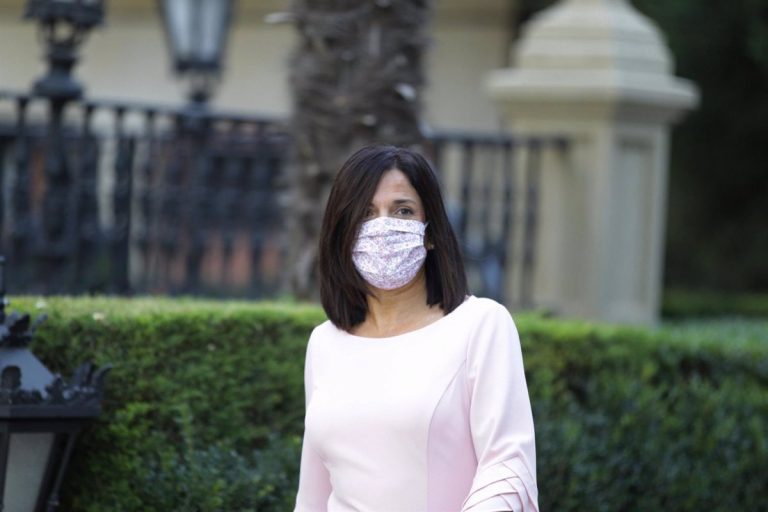 Consejera vasca se reunirá con Iceta para negociar transferencias pendientes