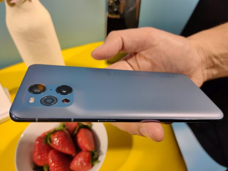 Oppo Find X3 Pro apuesta por la gama premium con microscopio y cámara de 10 bits