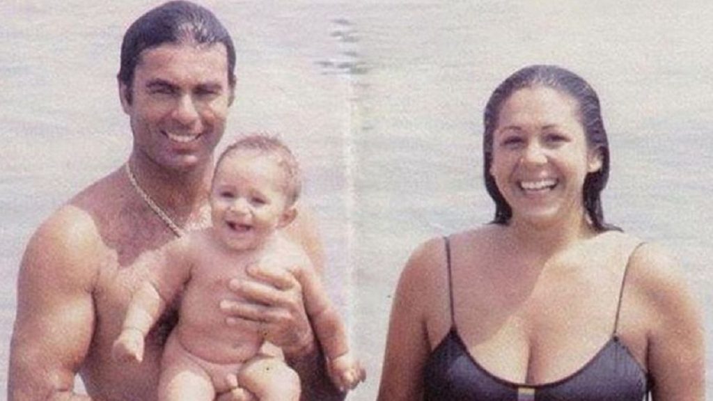 Cantora: fantasmas, ovnis y otros lados oscuros de la finca de Isabel Pantoja 