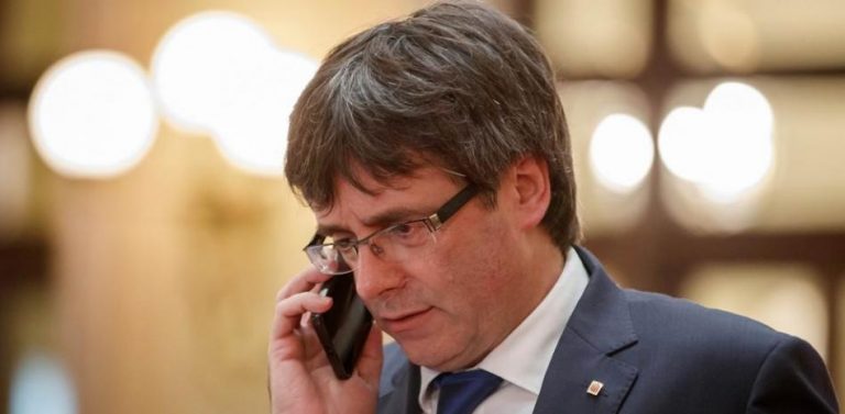Puigdemont renunciará al escaño que obtuvo en las elecciones catalanas