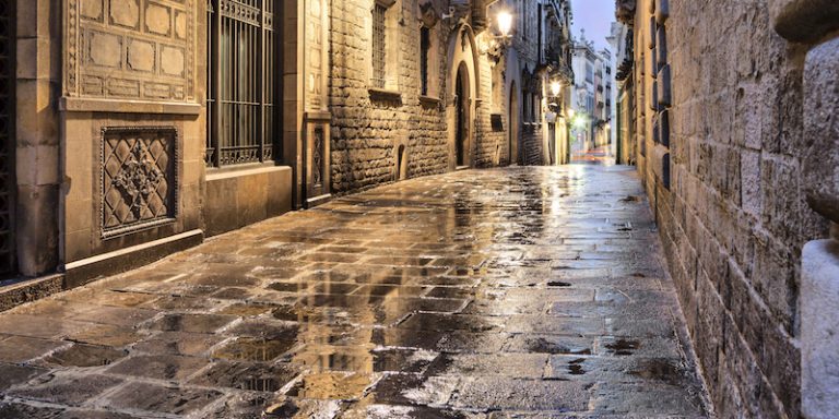 Rincones de Barcelona casi prohibidos que tienes que conocer