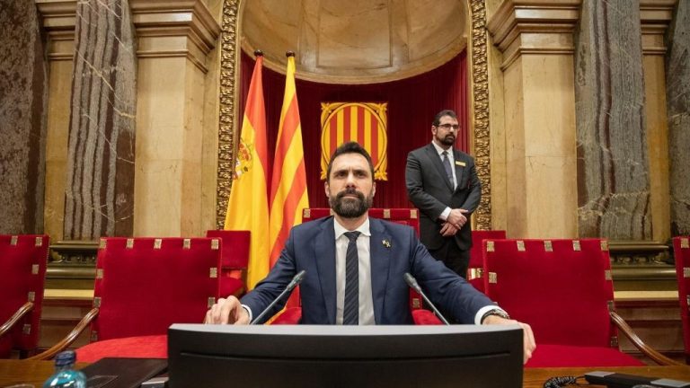 Torrent defiende que en el Parlament de Cataluña se pueda hablar de todo