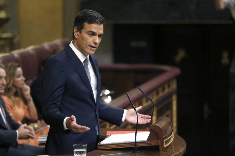 Sánchez contestará en el Congreso a preguntas sobre el incremento del paro