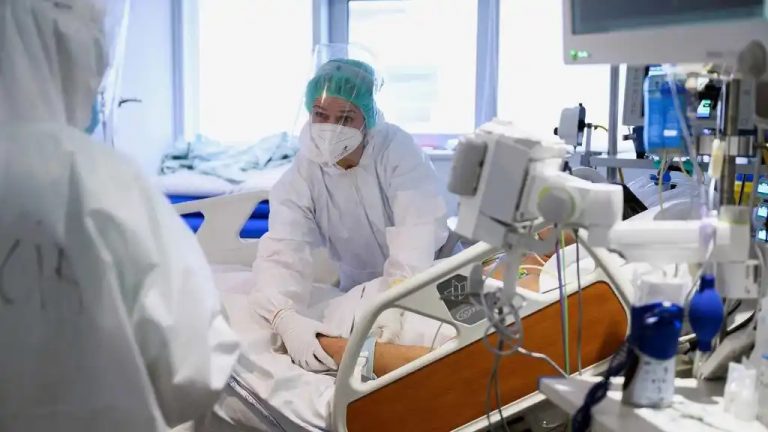 CSIF denuncia que el sector sanitario prescindió de 11.325 empleos en enero y febrero