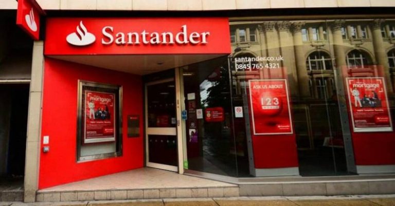 Santander prevé que sus clientes empezarán a sufrir las consecuencias del Brexit este año
