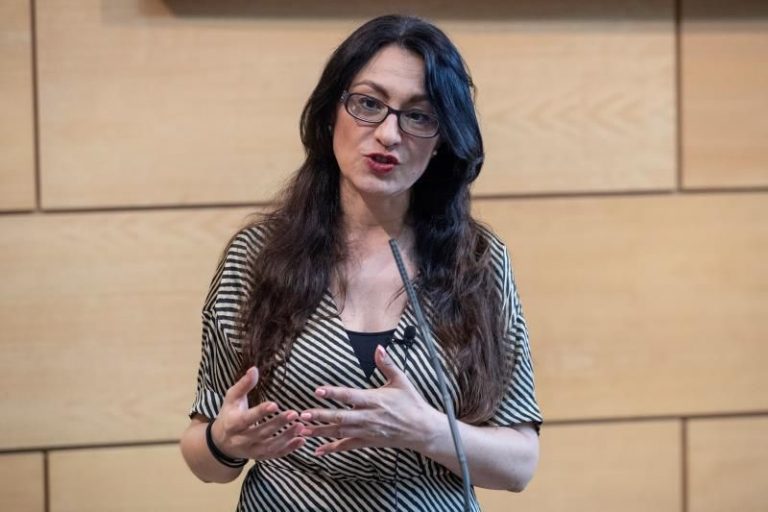 IU coloca a Sol Sánchez como segunda en la confluencia con UP para las listas electorales