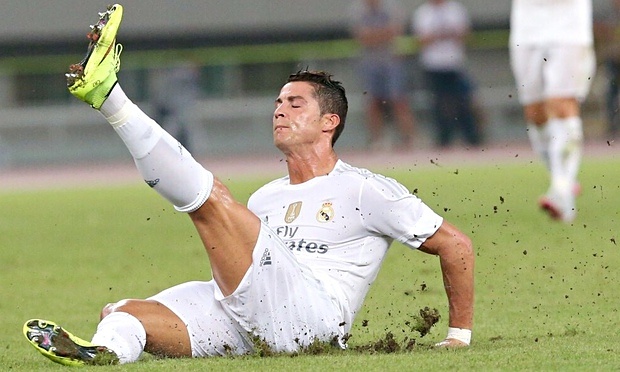 Soy guapo y rico y otras 10 cosas por las que te cae como el culo Cristiano Ronaldo 03