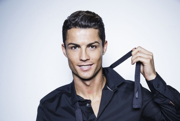 Soy guapo y rico y otras 10 cosas por las que te cae como el culo Cristiano Ronaldo 06