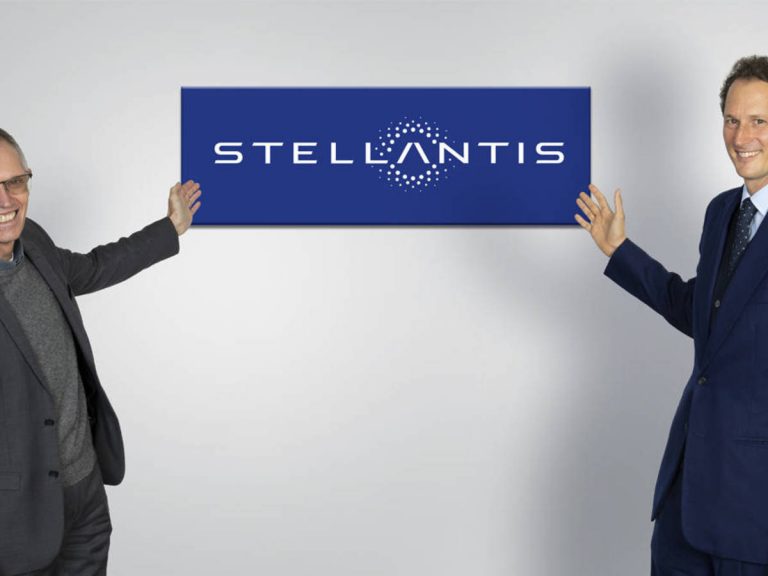 Stellantis Vigo suspende parte de su actividad este viernes y el próximo lunes