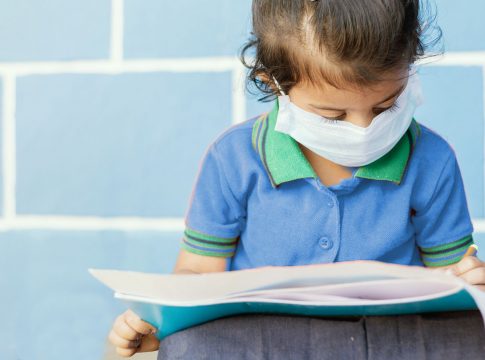 Un año de pandemia en la educación