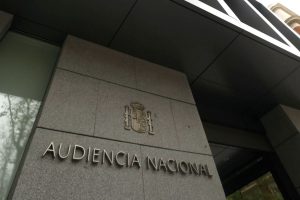El juez da permiso a Policía Científica a que analice la tarjeta de Bousselham