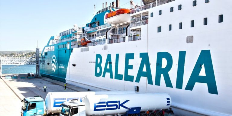 Avanzan los trabajos del primer barco de suministro de GNL que se construye en España