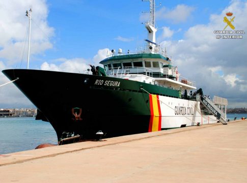 buque interceptado en Canarias