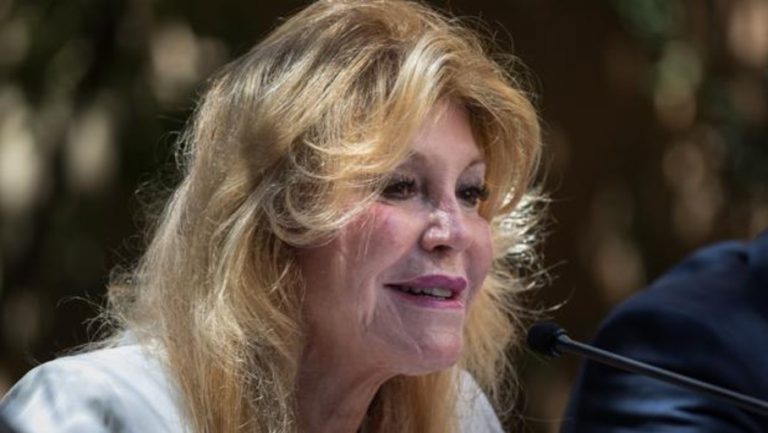 Cultura y Carmen Thyssen prorrogan la firma del contrato por la colección de la baronesa