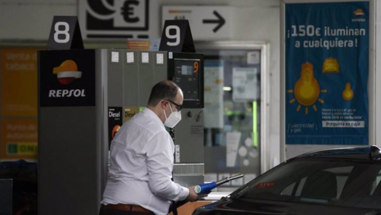 El Gobierno lanza una web para comparar el coste de los combustibles en automoción