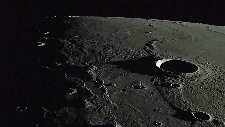 Una investigación de la Universidad de Oviedo contribuye a la exploración de cuevas en la Luna