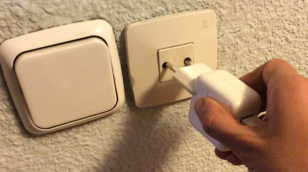 Ahorrar: la técnica del 50-20-30 que sirve para que cualquiera tenga un 'colchón' 7 La mitad de tus ingresos debería irse para gastos esenciales, según el método del 50-20-30.