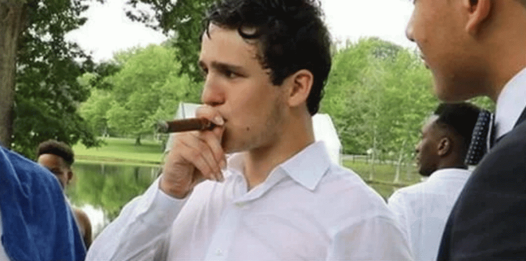 Felipe Juan Froilán, con un puro.