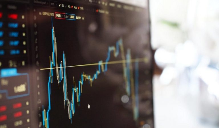 Aprende trading y todo sobre criptomonedas en CriptoLatino