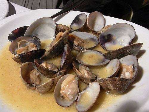 ¿Cómo limpiar las almejas de forma correcta?