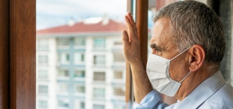 El Senado insta a reforzar el Plan Concertado para mejorar la situación de los mayores