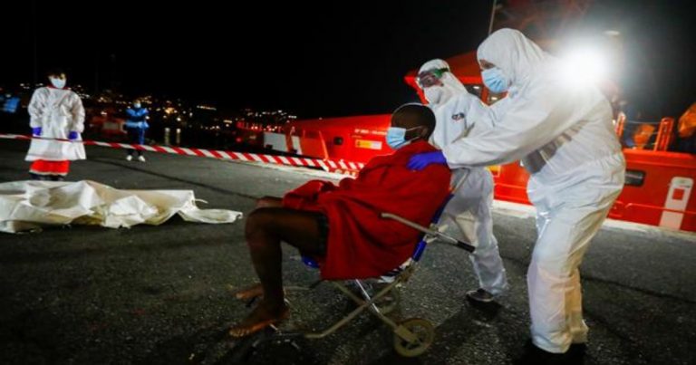 Llegan a Castilla y León los primeros 10 menores migrantes procedentes de Canarias