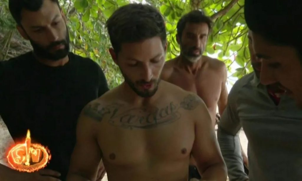 Nyno se lamentaba y pedía perdón 