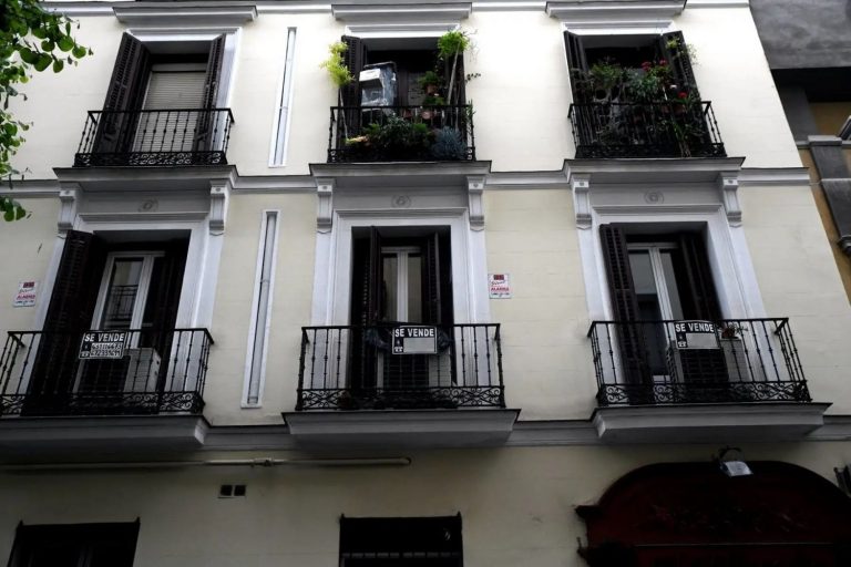 El precio de la vivienda nueva y usada subió un 0,7% a finales de 2020