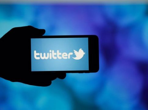 Twitter compra Scroll, una plataforma que permitía leer medios sin publicidad Twitter compra Scroll, una plataforma que permitía leer medios sin publicidad