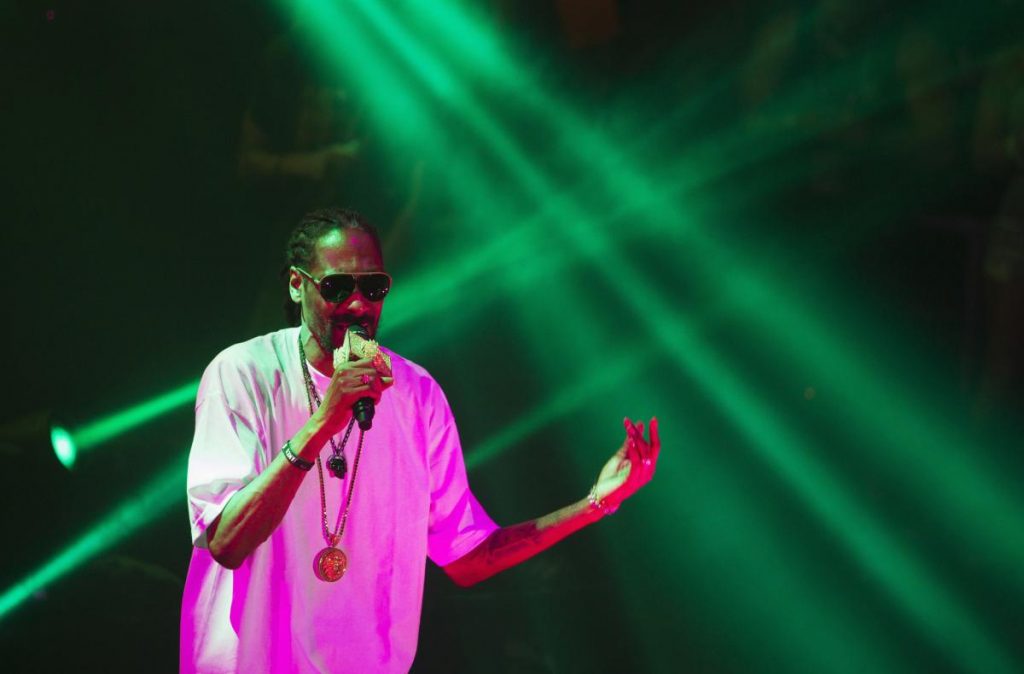 Quien sabe si tú no puedes ser el próximo Snoop Dog.