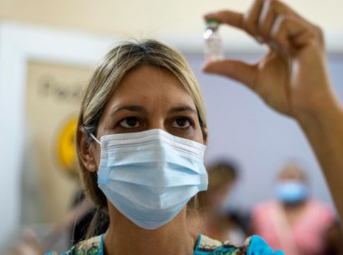 sputnik rusa La Agencia Europea del Medicamento inicia la revisión de la vacuna rusa 'Sputnik V'