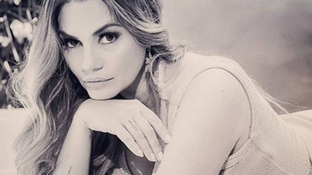 Sylvia Pantoja a Supervivientes 2021: prima de Isabel Pantoja, negacionista y otras polémicas que darán juego 13 Sylvia Pantoja a Supervivientes 2021: prima de Isabel Pantoja, negacionista y otras polémicas que darán juego