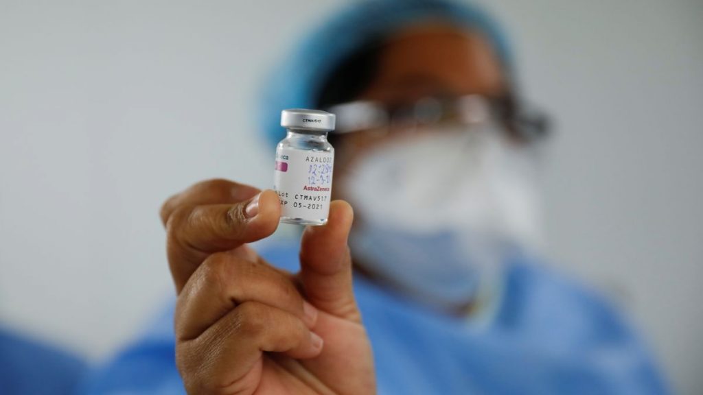 Los efectos adversos más habituales de la vacuna de Astrazeneca.