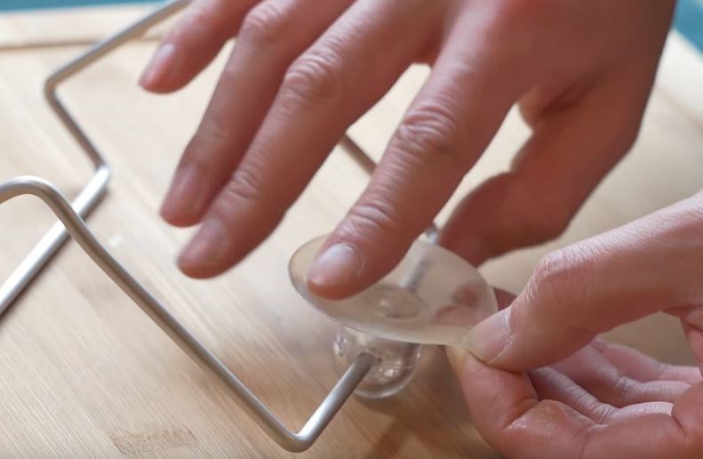 Cómo colocar una ventosa en los azulejos sin caerse 51 Ventosas bien adheridas a los azulejos