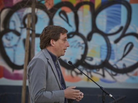 Almeida critica el daño que hace decir que los franceses son Almeida critica el daño que hace decir que los franceses son