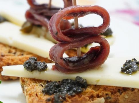 Anchoa, boquerón, bocarte. ¿Son lo mismo? Anchoa, boquerón, bocarte. ¿Son lo mismo?