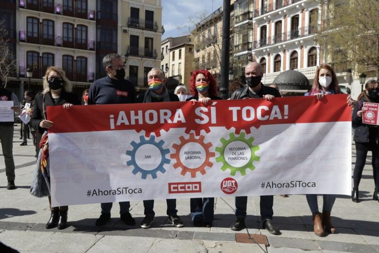 CCOO y UGT vuelven a salir a la calle para pedir que suban el SMI y se deroguen reformas