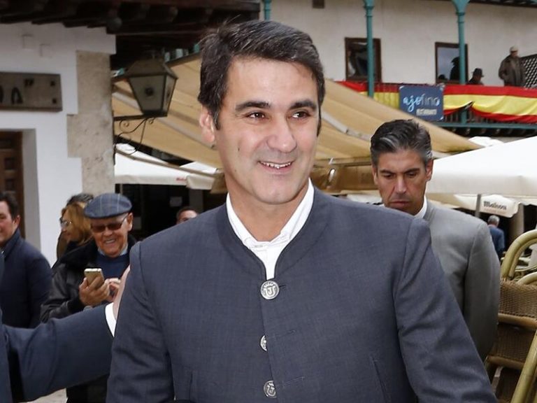 Jesulín de Ubrique reaparece tras el 'salto a la fama' de su hija al cumplir 18 años