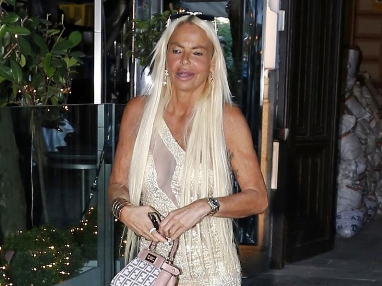 Leticia Sabater, apasionada, se come a besos a su nuevo y misterioso amor