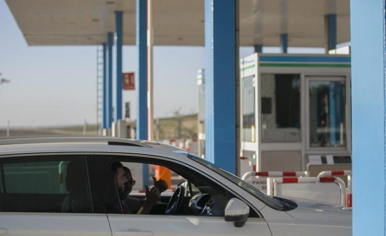 El Gobierno promete a Bruselas que pondrá más peajes en las autovías