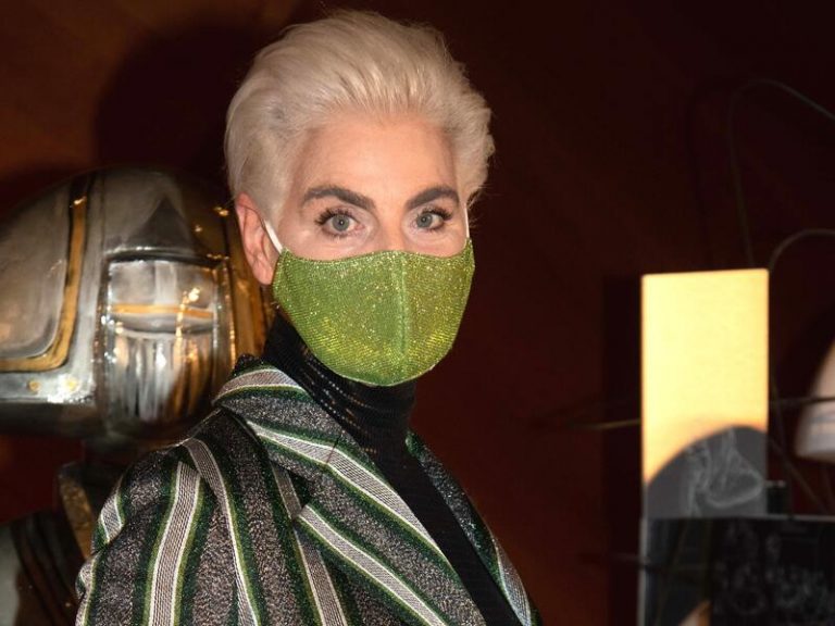 Antonia Dell'atte vuelve a la carga y pone en su sitio a Alessandro Lequio