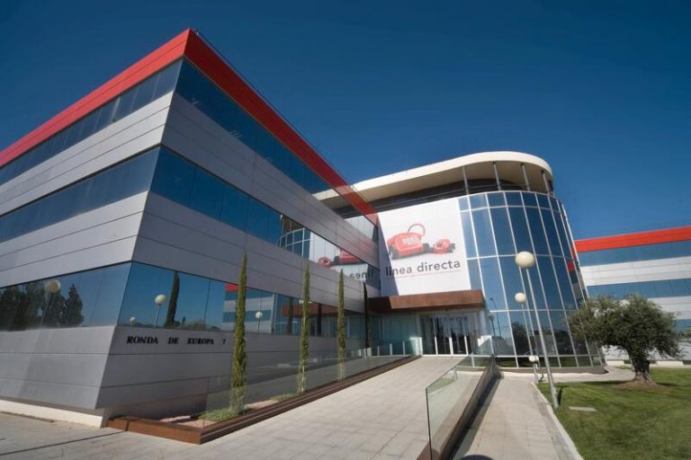 Línea Directa debuta en Bolsa a un precio de 1,317 euros por acción