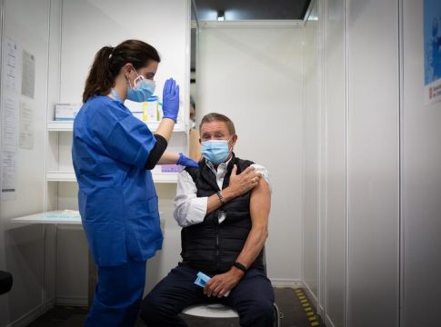 Llegan a España 1,5 millones de dosis de la vacuna de AstraZeneca Llegan a España 1,5 millones de dosis de la vacuna de AstraZeneca