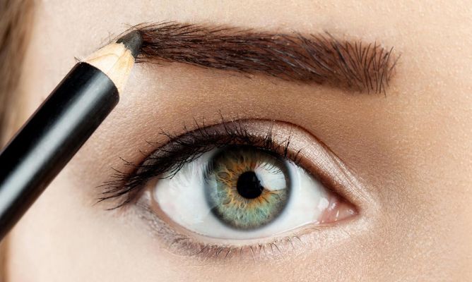 Cómo recuperar la forma de las cejas si te has pasado al depilar 3 Más soluciones
