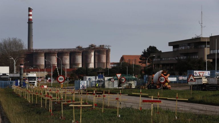 Alcoa y SEPI siguen distanciadas Alcoa y SEPI siguen distanciadas