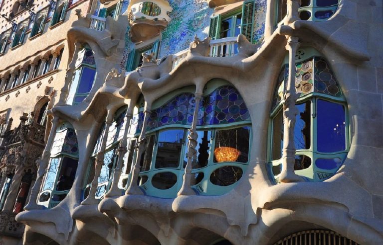 La Barcelona de Gaudí, una ruta apasionante