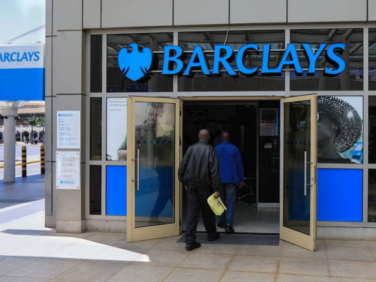 Barclays prevé mayores provisiones en Santander por España y en BBVA por Turquía