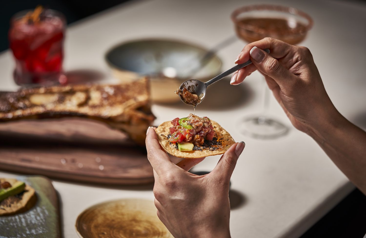 Barracuda MX celebra su primer aniversario junto a Diego Becerra y su cocina de Sinaloa 2 Barracuda MX